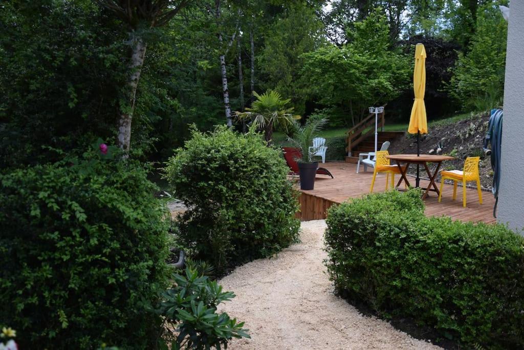 Gite Recent Au Calme Entre Champs Et Forets Perigord Vert Grand Brassac Екстериор снимка
